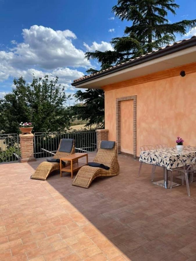 La Posta Di Bacco Apartman Gualdo Cattaneo Kültér fotó