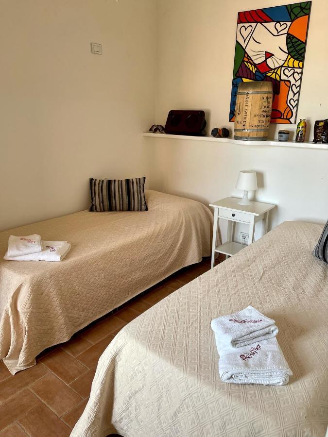 La Posta Di Bacco Apartman Gualdo Cattaneo Kültér fotó