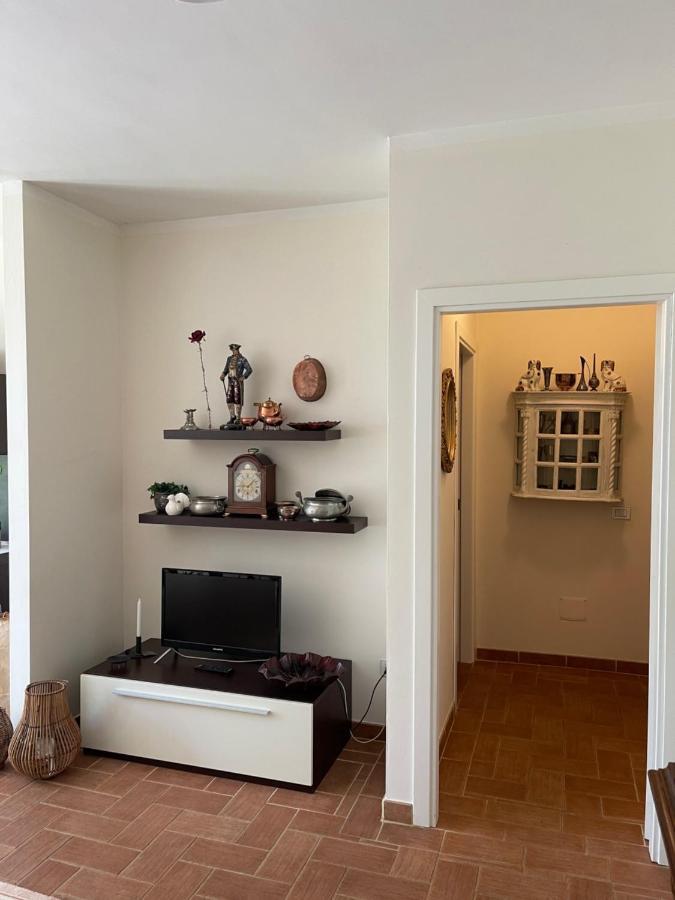 La Posta Di Bacco Apartman Gualdo Cattaneo Kültér fotó